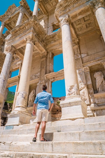 Desenterrando la grandeza: Tu guía esencial para visitar la antigua Éfeso