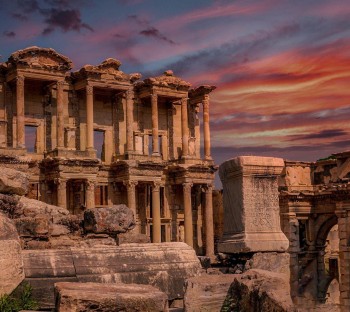 From Izmir Airport or Hotel to: Ephesus Private Transfer and Tour 