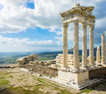 Exploring Bergama: A gem Of Turkish Culture | Private tour & transfer from Izmir Airport 